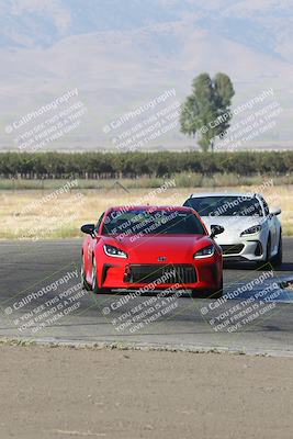 media/Sep-15-2024-Speed Ventures (Sun) [[7a54f7ed2f]]/86 Group/Session 1 (Outside Grapevine)/